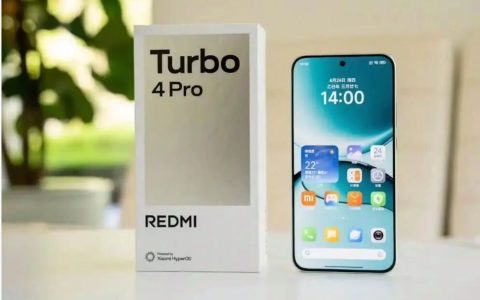 想用到 2030 年，8月“值得捡漏”的3款手机
