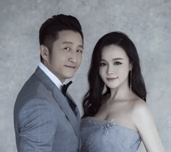 邹市明45岁重返拳击赛场!坦言:听老婆的话
