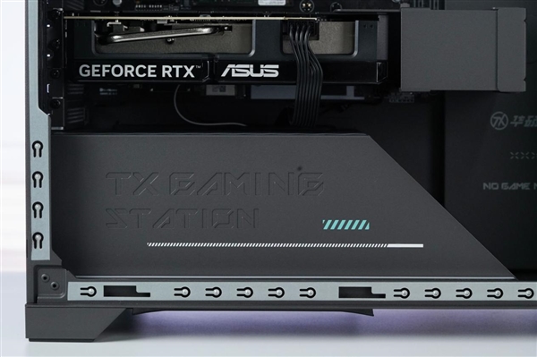 酷睿Ultra 9+RTX 5060 Ti 华硕天选7X台式机图赏