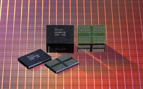 DDR5涨价彻底没救了！巨头54.3万亿天价建厂也救不了