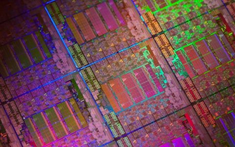 死对头也能化敌为友！AMD要找宿敌Intel代工