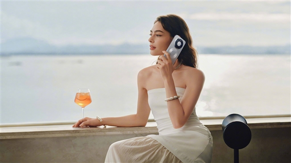 Mate 80拿下上半年国产单品销冠:迭代旗舰华为Mate 90整装待发:麒麟9030加持