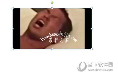 PPT如何批量添加LOGO 一个操作搞定一切