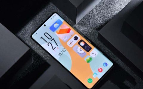 手机曲面屏好用吗 为什么手机都喜欢用曲面屏