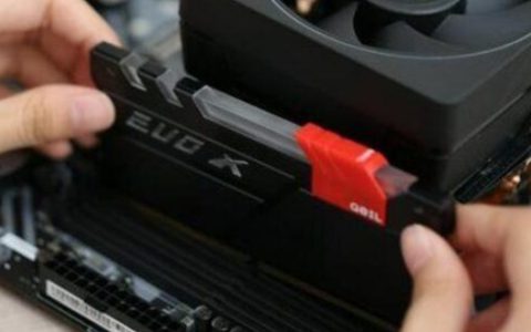 电脑无法启动主机风扇转一下停一下的解决办法