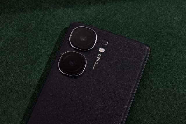 一图读懂iQOO Neo9S Pro+:超声波3D指纹+双芯 2899元起售
