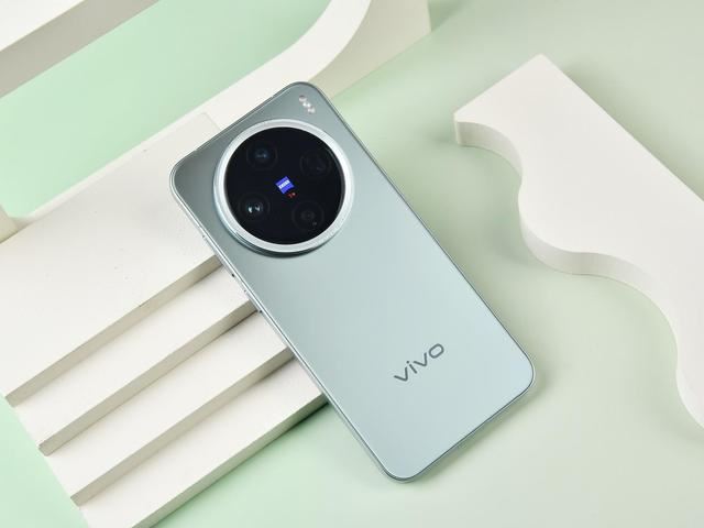 mini手感 Pro实力! vivo X200 Pro mini上手体验