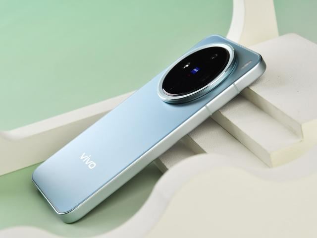 mini手感 Pro实力! vivo X200 Pro mini上手体验