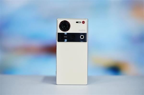 完美真全面屏! 努比亚Z70Ultra真机实测