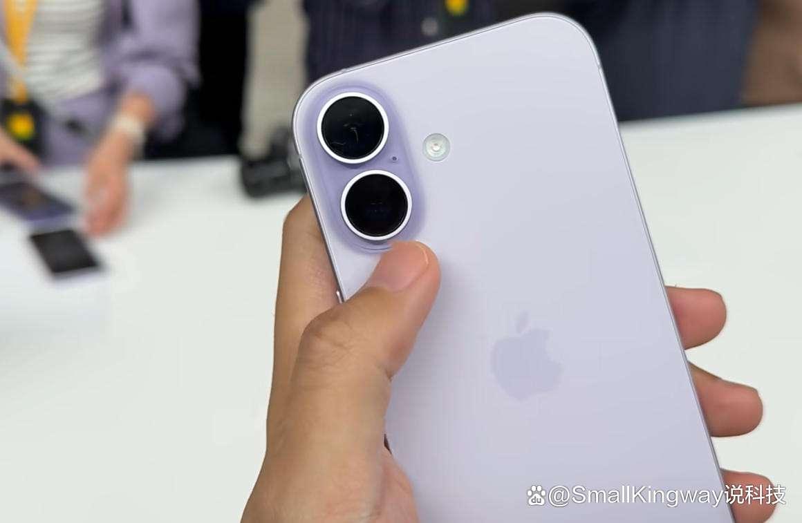 iPhone17和iPhone16 Pro咋选? 一文讲透苹果16Pro与17基础款参数对比