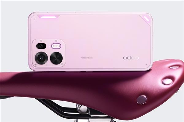 首款天玑9500s风冷手机来了! OPPO K15 Pro系列正式发布2464元起
