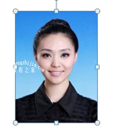 怎么将PPT中彩色照片变为黑白照 PPT彩色照片转换黑白照的方法